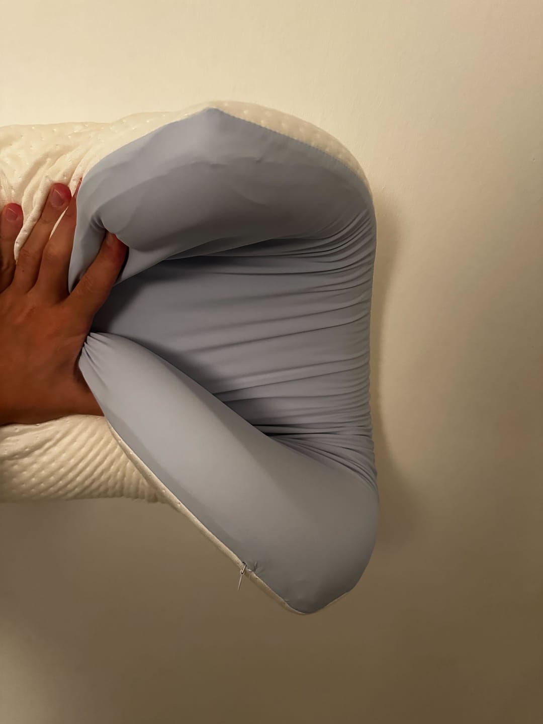 Customer photo review of Oreiller Orthopédique Plat Cellsius - Le Confort idéal pour dormir sur le ventre