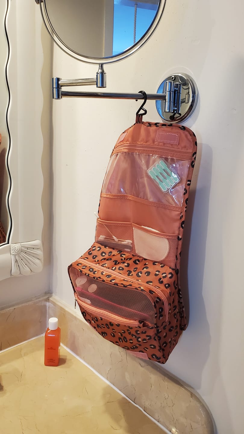 Customer photo review of Trousse de Toilette Originale Femme