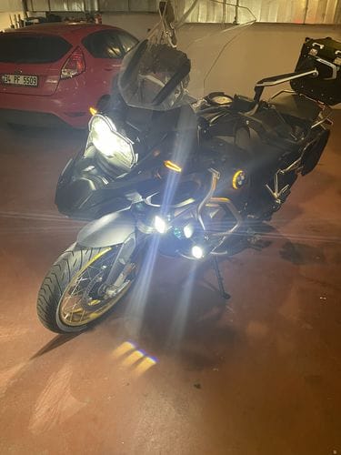 Customer photo review of CANsmart™ Controller GEN II - BMW R1200LC & R1250 Series