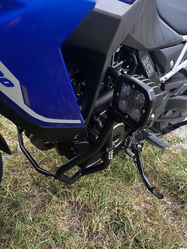 Customer photo review of Driving Light Mount - Articulating Bar Clamp 21mm-29mm, Black