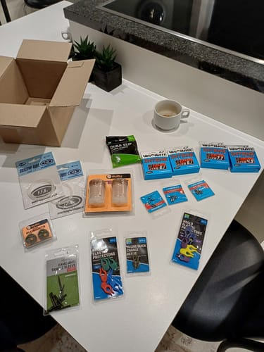 Customer photo review of PLUMMETS