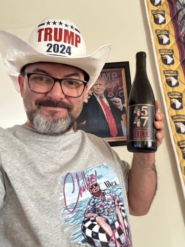 Customer photo review of Pinot Noir '45 + 47'