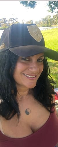 Customer photo review of Premium Crest A-Frame Cap - Black / Gold