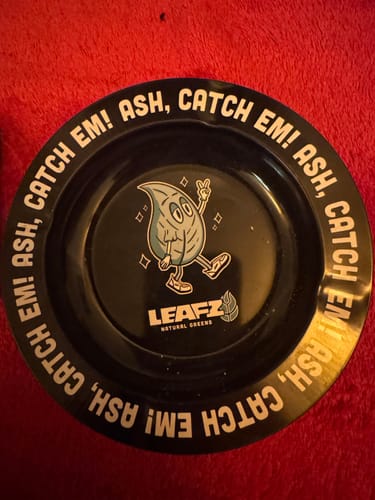 Customer photo review of LEAFZ Aschenbecher | Aluminium