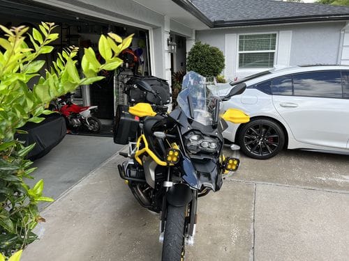 Customer photo review of Driving Light Mount - Articulating Bar Clamp 21mm-29mm, Black