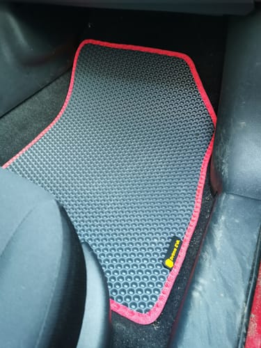 Customer photo review of Dywaniki samochodowe na zamówienie - Przód i tył