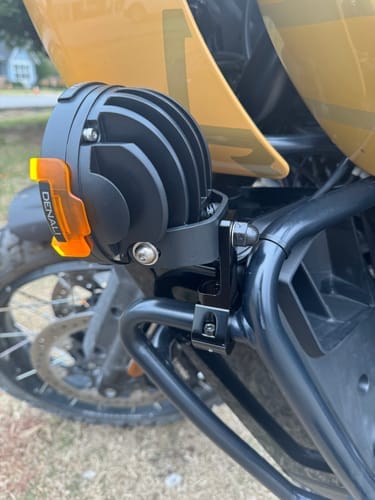Customer photo review of Driving Light Mount - Articulating Bar Clamp 21mm-29mm, Black