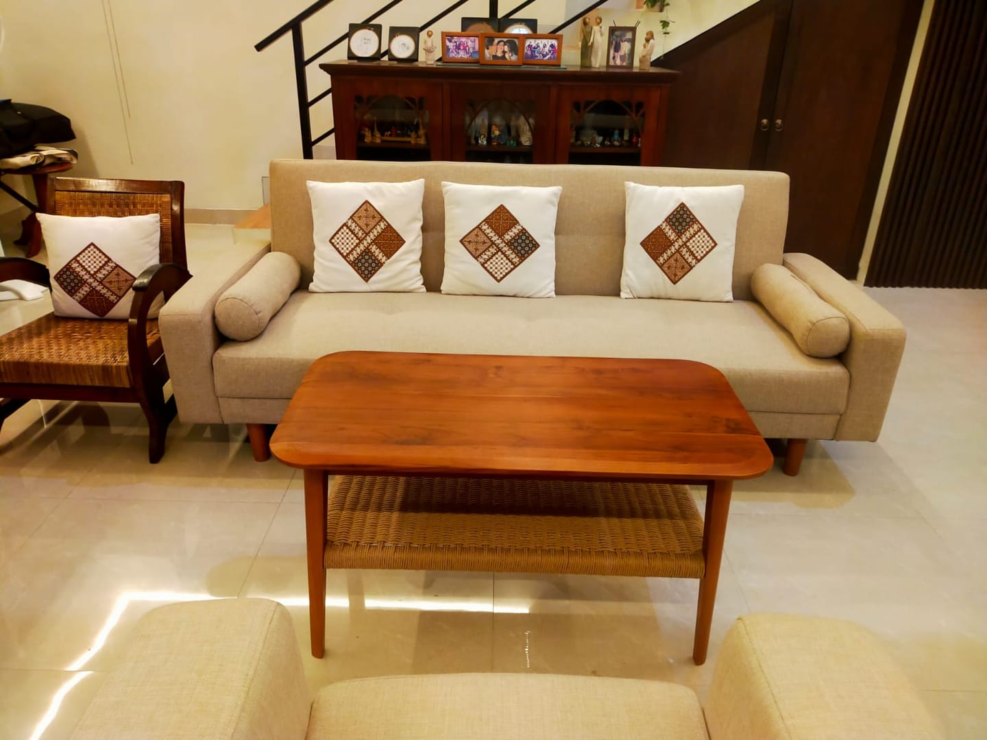 Customer photo review of Exclusive Teak & Loom Coffee Table