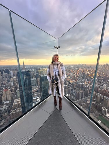 Customer photo review of Uma Lynx Fur Coat