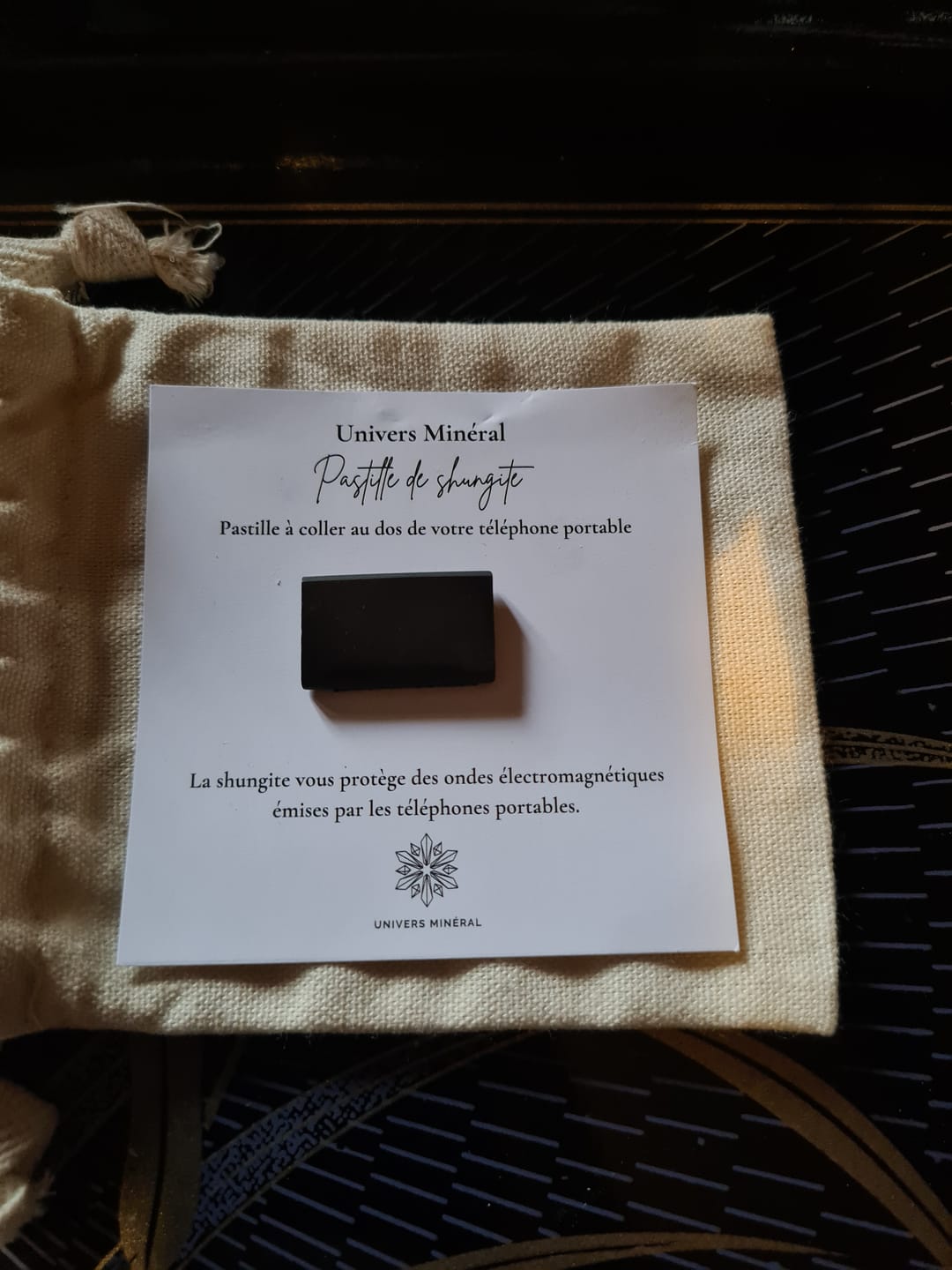 Customer photo review of Shungite pour téléphone
