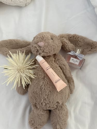 Customer photo review of Kiss & Tell Lip Balm