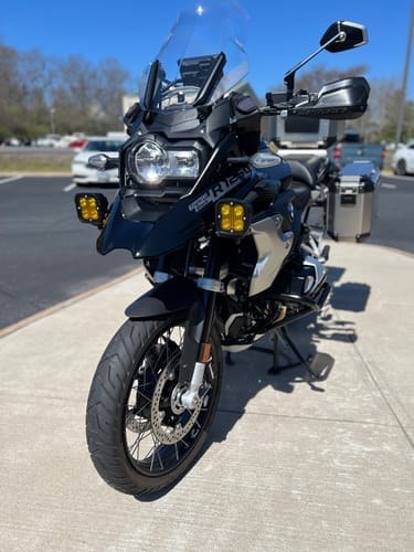 Customer photo review of Driving Light Mount - BMW R1250GS '19-'24 & R1200GS '13-'18