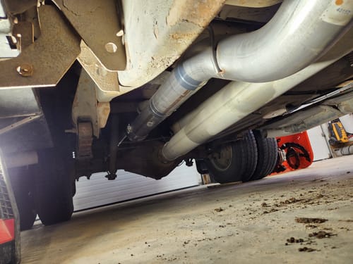 Customer photo review of 2001-2004.5 Duramax 5" Downpipe Back Exhaust - No Muffler (FLO-601NM)