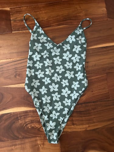 Customer photo review of Noosa Bottom - Brown Tropics