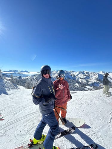 Customer photo review of Daytona Steeze Snowboard Helmet - Adjustable Helmet for Men, Women & Youth - Dull Black Finish