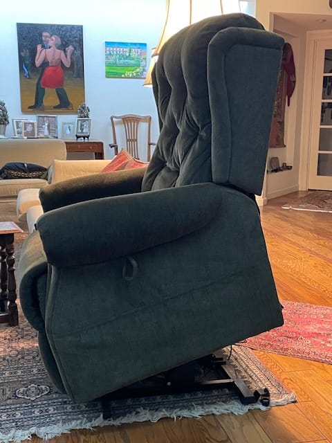 Customer photo review of 9199 Power Lift Recliner With Heat&Massage(Medium, Chenille Gray)