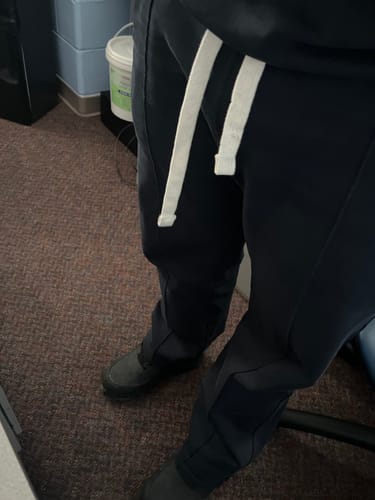 Customer photo review of CO Tonal Sweatpants Navy