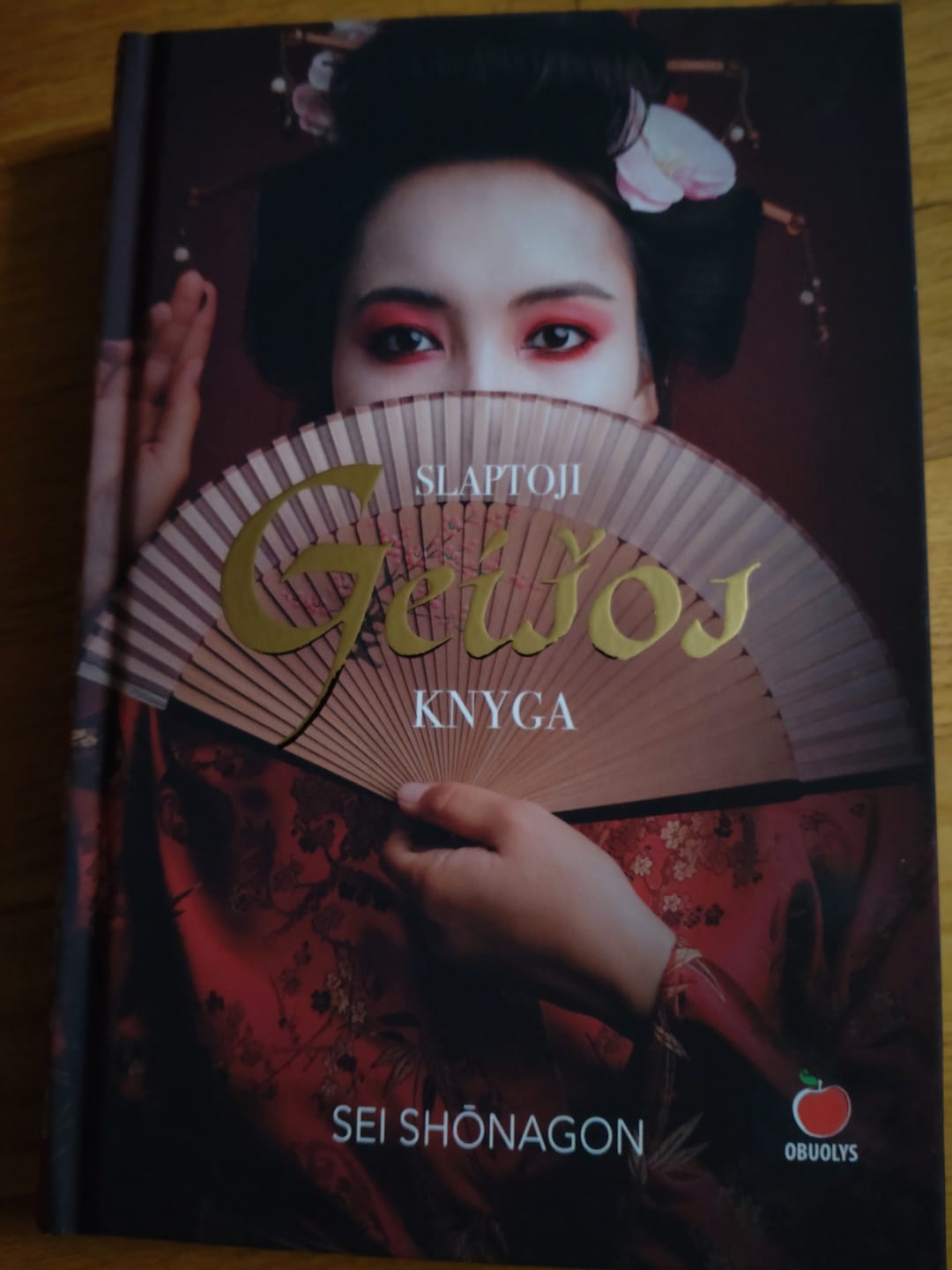 Customer photo review of E-knyga Slaptoji geišos knyga: atsisiųskite akimirksniu ir skaitykite iš karto!