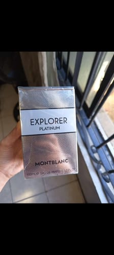 Reseña con foto de un cliente sobre Perfume Montblanc Explorer Platinum 100ml Edp Para Caballero
