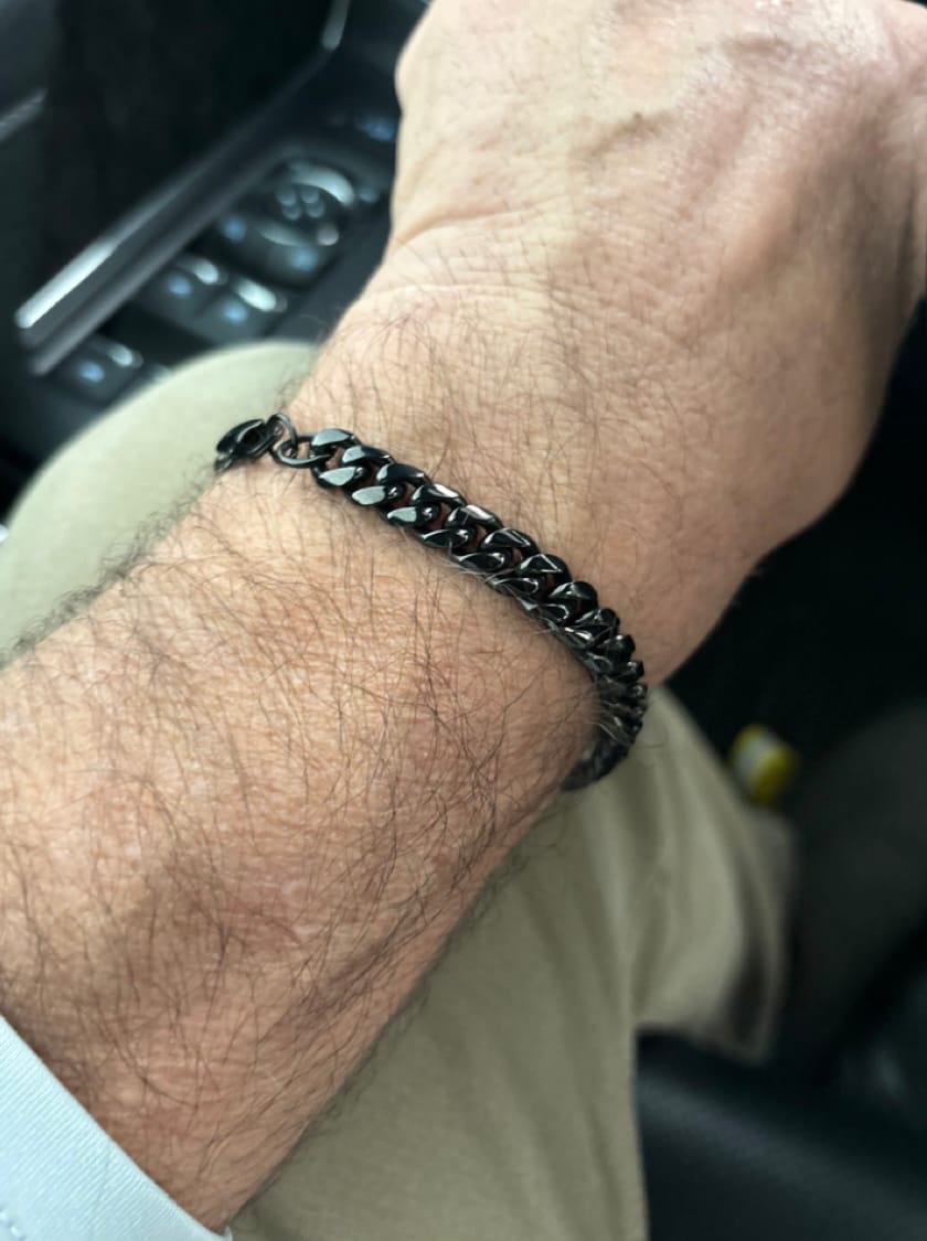 Customer photo review of (Almost Sold Out) Promise Bracelet - Classic 5mm Cuban