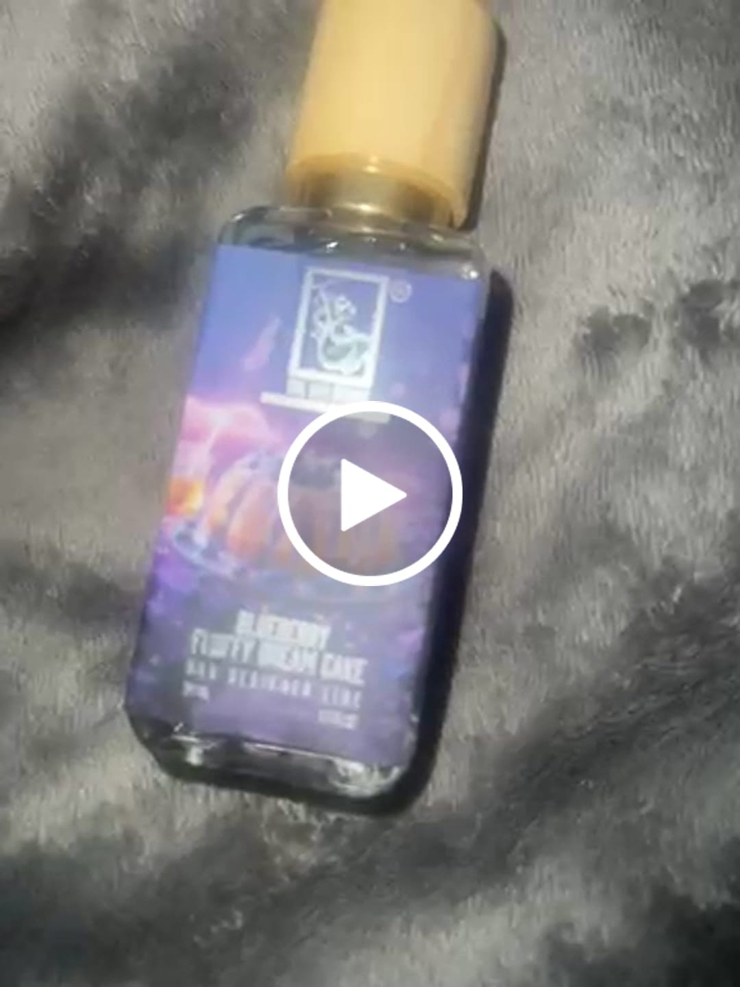 Customer video review of Blueberry Fluffy Dream Cake