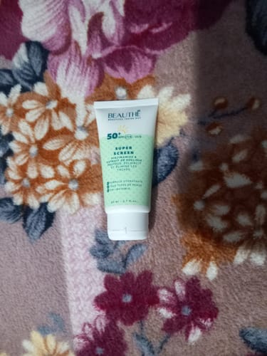 Customer photo review of Super Screen - SPF 50+