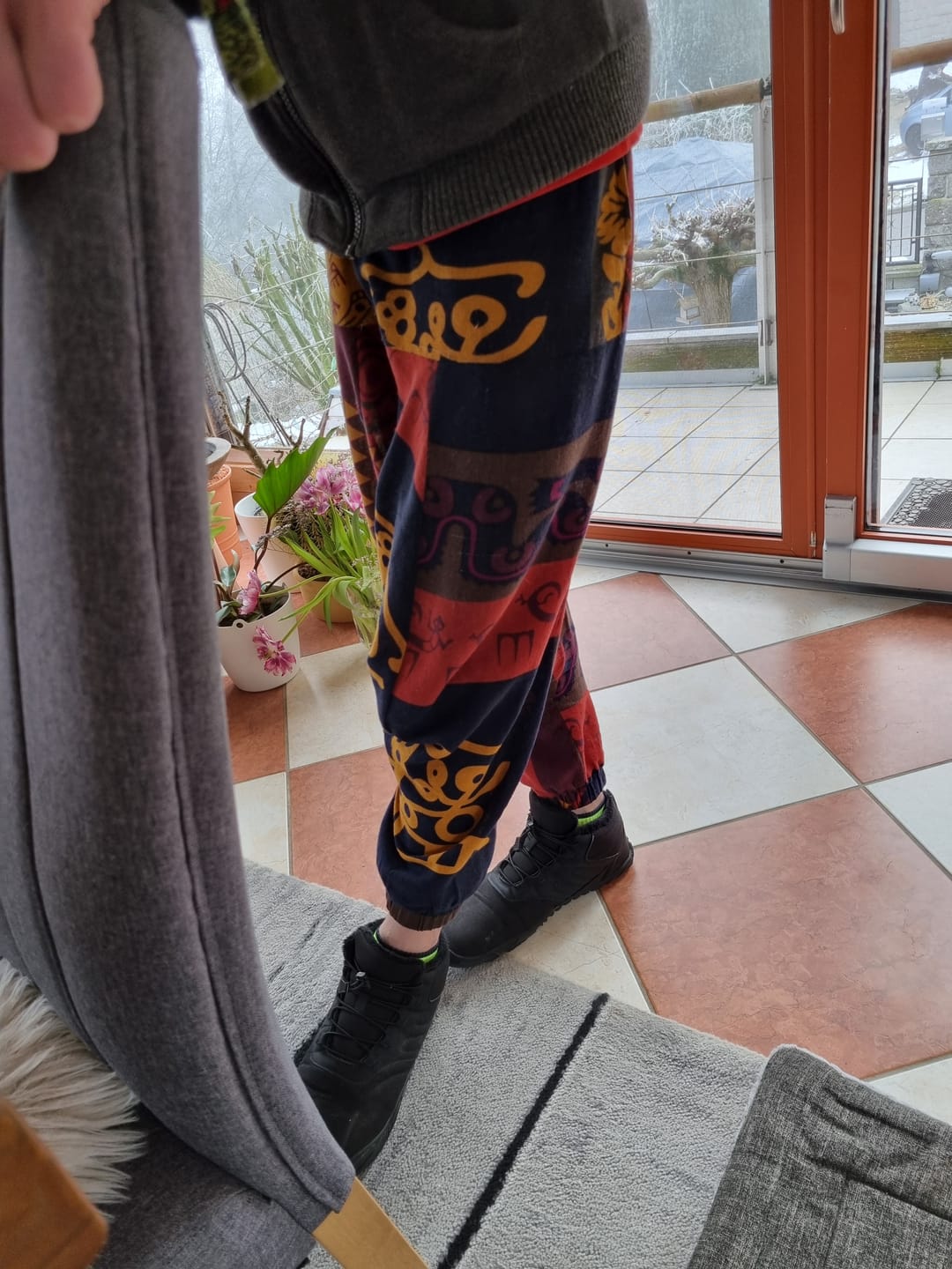 Customer photo review of Buddha Stones Rot Braun Graffiti Vogel Druck Baumwolle Herren Haremshose mit Taschen