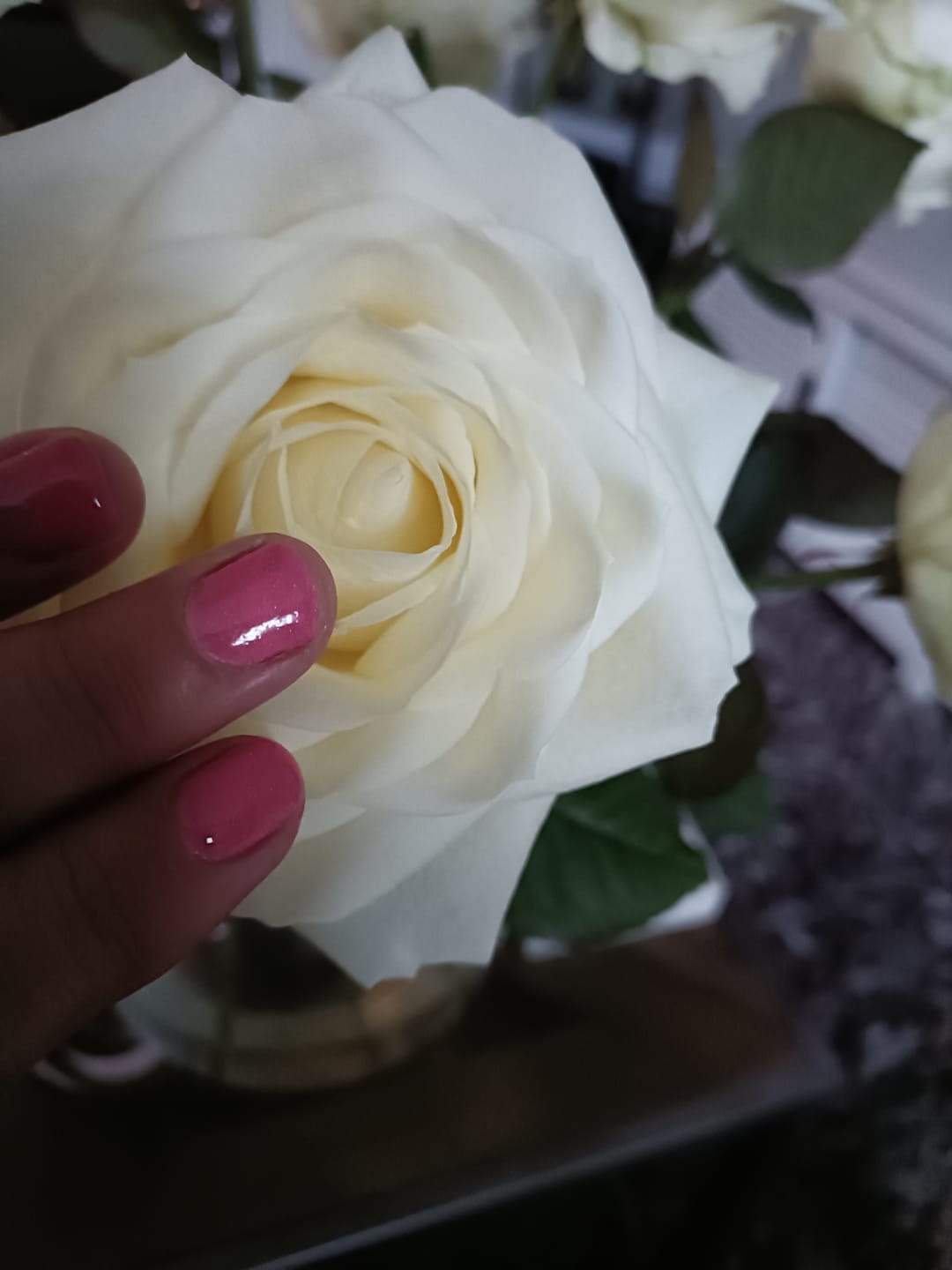 Customer photo review of Mocha Rose Dipping Powder
