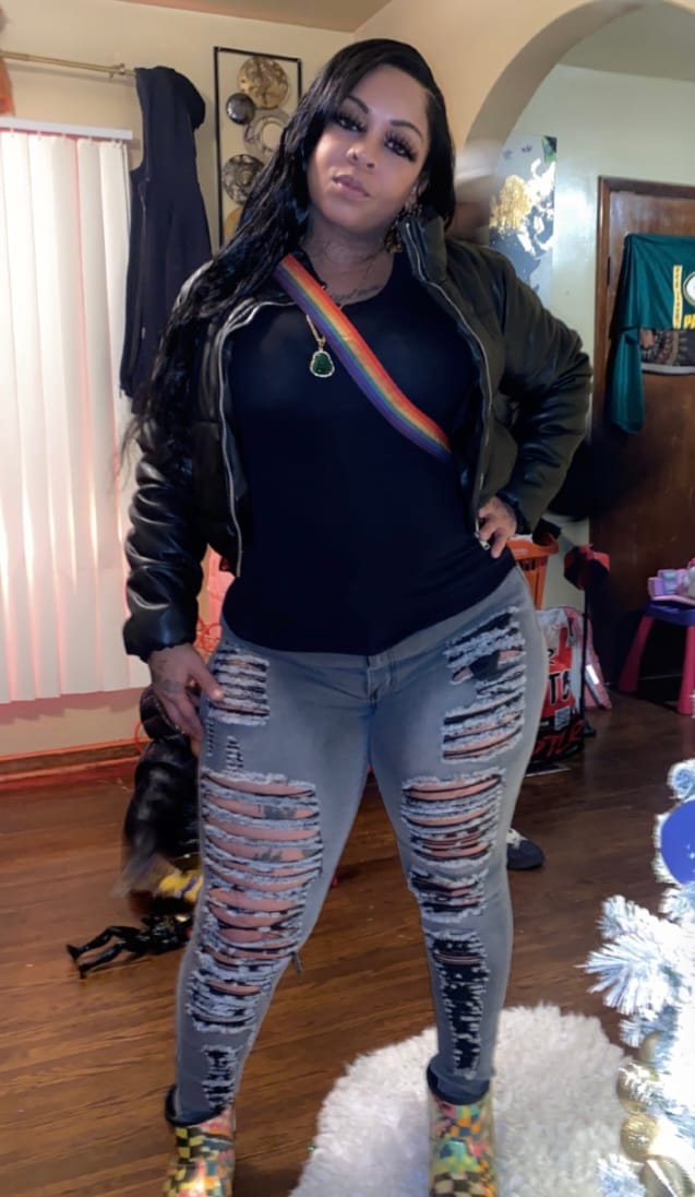 Customer photo review of (On Sale $0.01) Hourglass Girdle