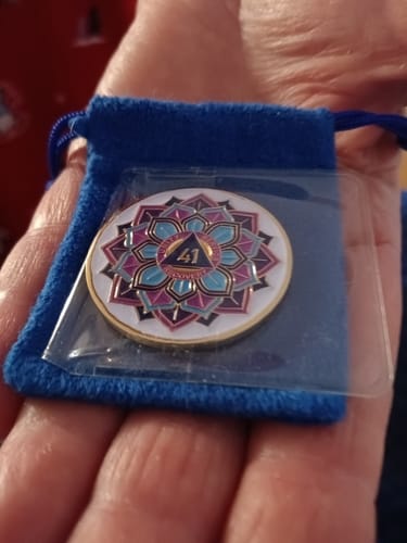 Customer photo review of 1 to 50 Year Sobriety Mint 'In Bloom' Lotus Flower Gold Plated AA Recovery Medallion/Chip/Coin - White