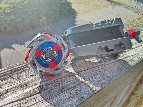 Customer photo review of [Pre-Order] Takara Tomy Beyblade X UX-11 Impact Drake 9-60LR Starter