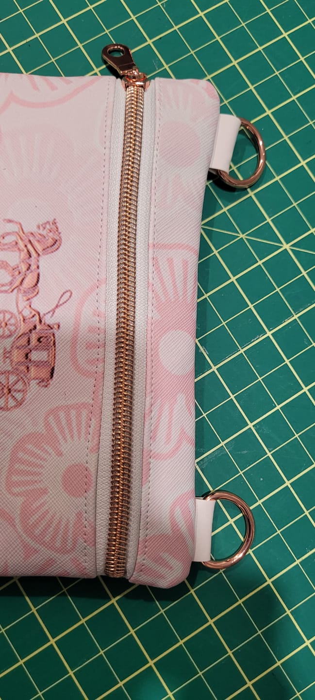 Customer photo review of D-Rings (4 pack) - 1 Inch