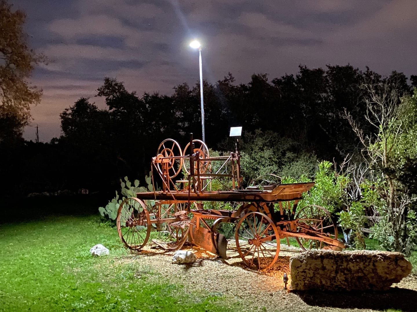 Customer photo review of 175W Solar Street Light 17500 Lumens