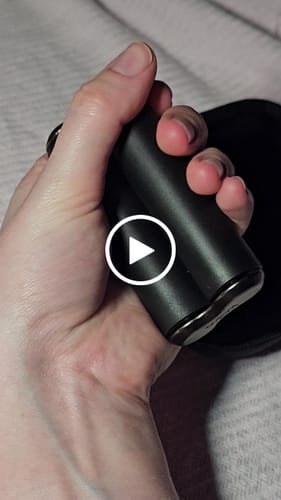 Customer video review of SLIMLINE 260 gram Black Hand Roller
