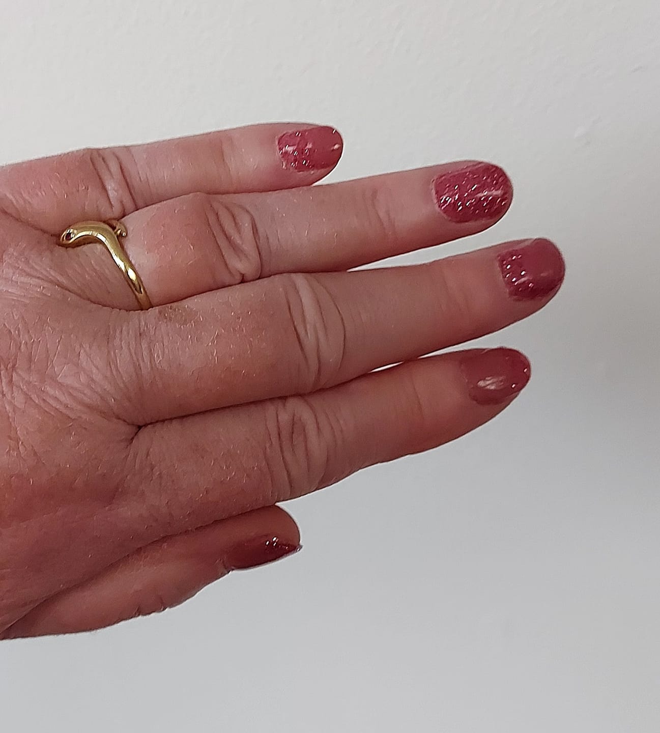 Customer photo review of Auburn Umber Dipping Powder