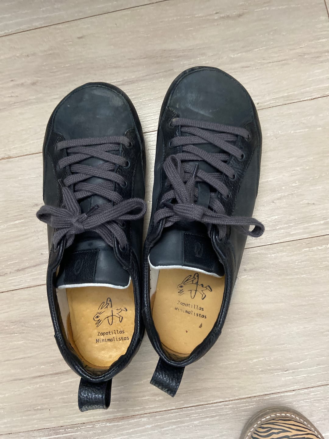 Customer photo review of Zapatilla A1. Negra