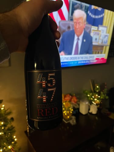 Customer photo review of Pinot Noir '45 + 47'