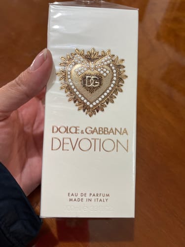 Reseña con foto de un cliente sobre Perfume Dolce&Gabbana Devotion 100 ML EDP