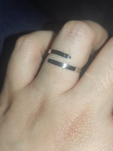 Customer photo review of Anillo Personalizado Minimal