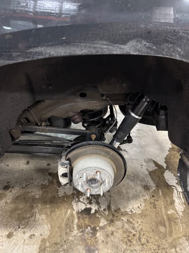 Customer photo review of 2015-2020 Chevrolet Suburban Magnetic Shocks Rear OE Replacement Kit (GC5RB)