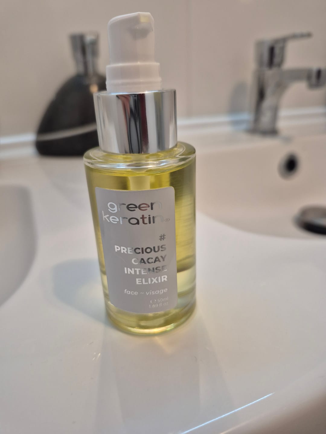 Customer photo review of Precious Cacay INTENSE Elixir - Huile pour le visage, 50ml