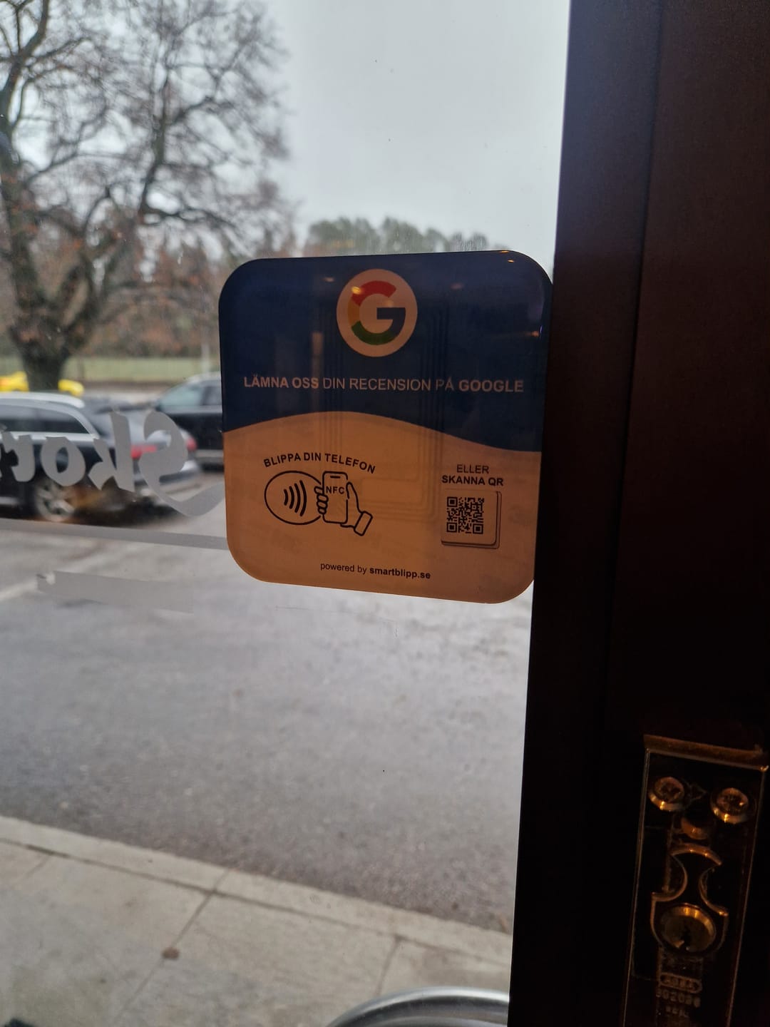 Customer photo review of Google Recensionsplatta med NFC & QR-kod.
