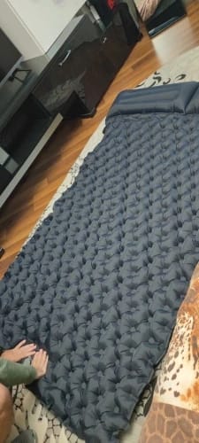 Customer photo review of Ultraleichte kompakte 2 in 1 Isomatte – Ideal für jedes Abenteuer zu zweit.