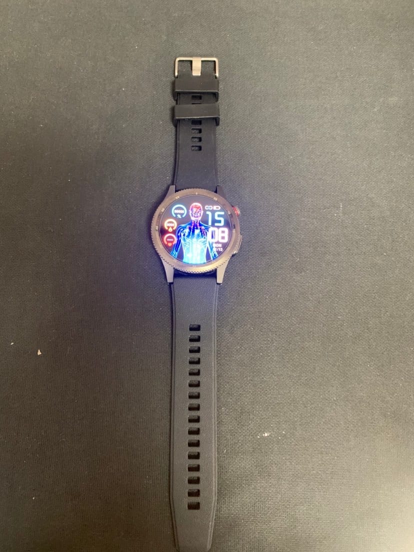 Customer photo review of Fitaos H9 ECG blood glucose Uric acid cholesterol Stress monitoring Smartwatch