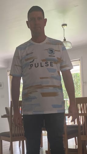 Customer photo review of SUTHERLAND SHARKS JUNIOR JERSEY