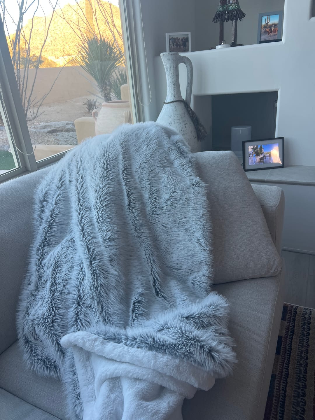 Customer photo review of WÛLF Blanket, By SĀNTI