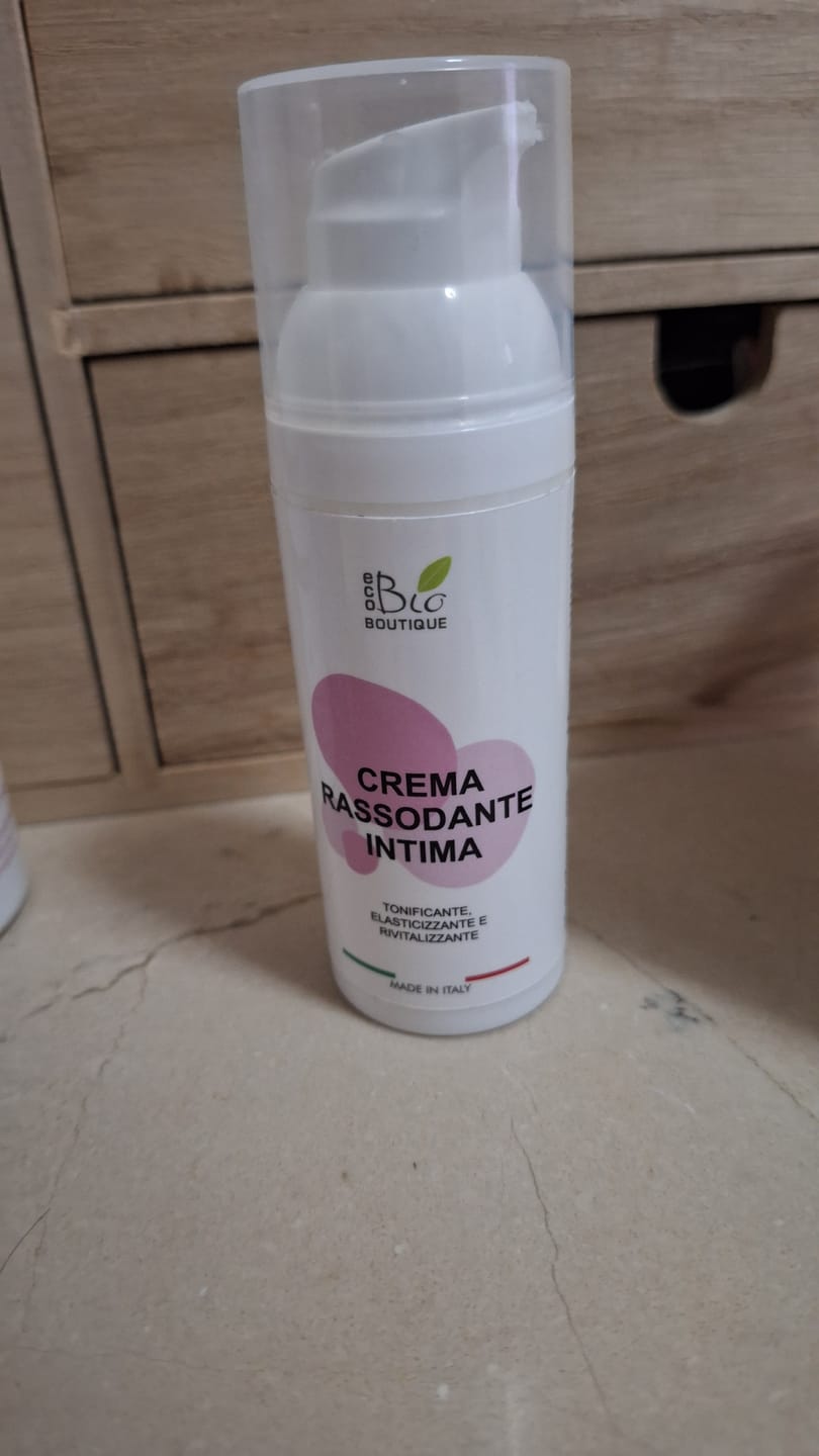 Customer photo review of Crema Rassodante Intima