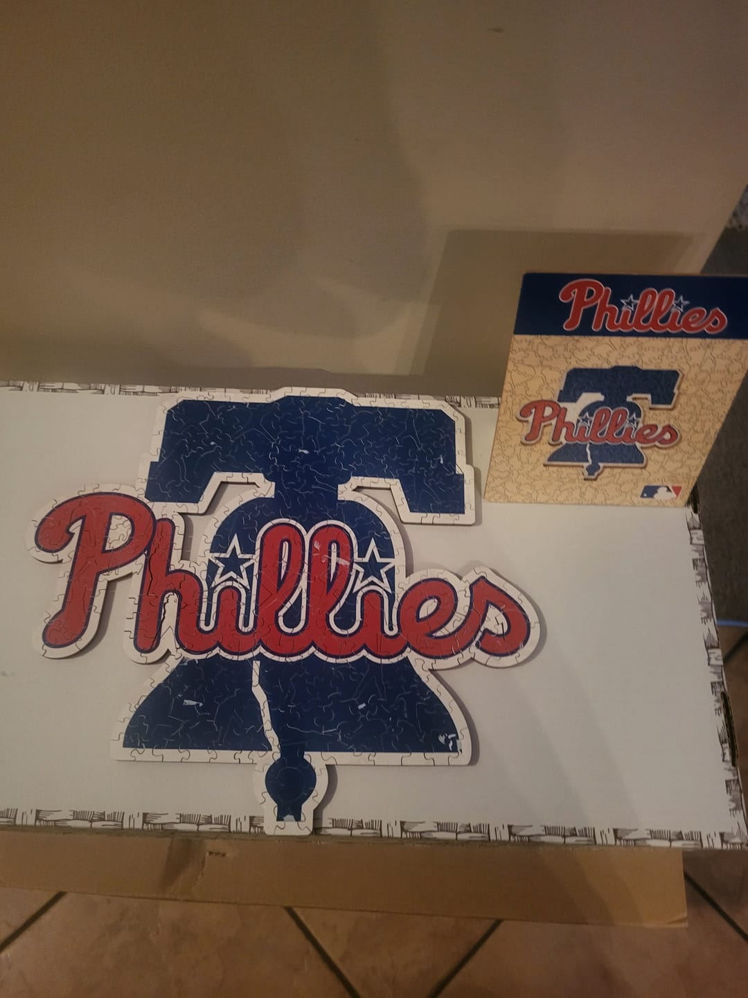 Customer photo review of Philadelphia Phillies™ - Wooden Puzzle