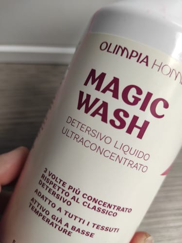 undefined review of Magic Wash - Il Detersivo Professionale per un Bucato Perfetto image 1 out of 1
