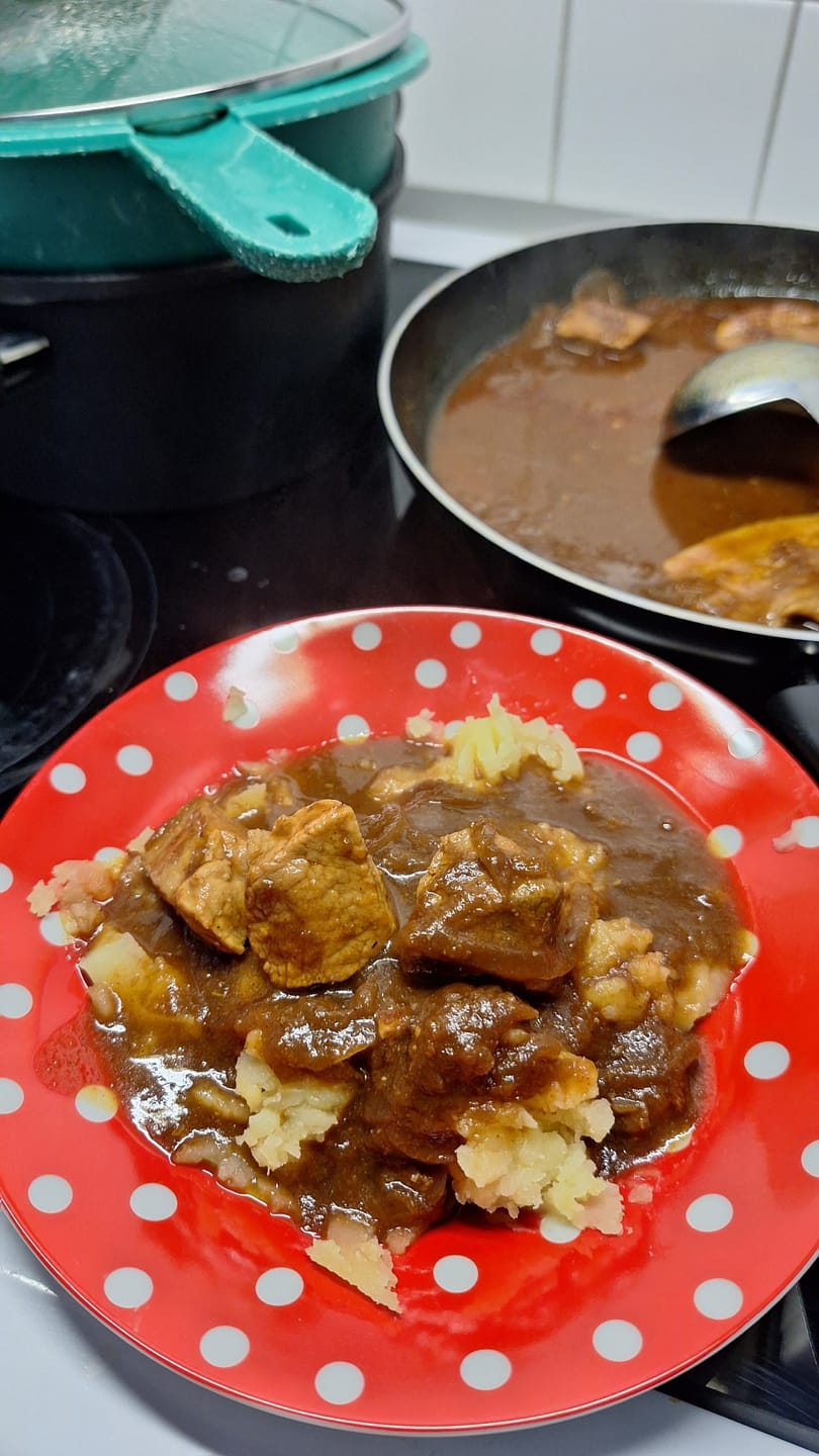 Customer photo review of Zwieblä Gonfi - Die Zwiebel Marmelade für Burger, Hotdog oder Salate